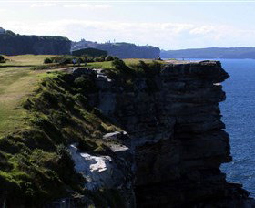 Bondi Golf Club - Perths Hotel 0