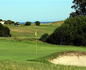 Bondi Golf Club - Perths Hotel 1