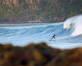 Killalea Beach - Perths Hotel 3