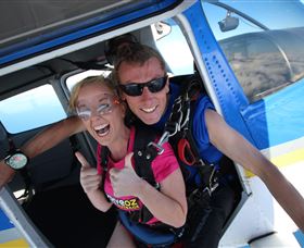 Skydive Oz: Batemans Bay - Perths Hotel 1