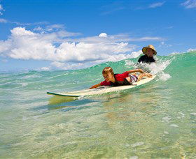 Cylinder Beach, North Stradbroke Island - Perths Hotel 0