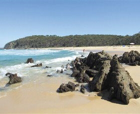 Armands Beach Bermagui - Perths Hotel 0