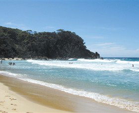 Armands Beach Bermagui - Perths Hotel 1
