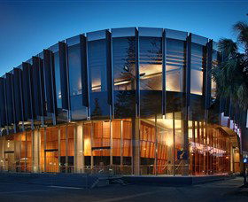 Glasshouse - Perths Hotel 0