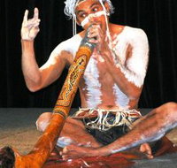 Dhinawan Dreaming - Perths Hotel