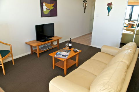 Margarets Beach Resort - Perths Hotel 1