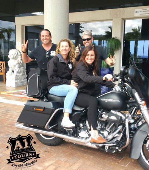 A1 Coffs Coast Tours - Perths Hotel 0