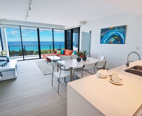 Ultra Broadbeach - Perths Hotel 3