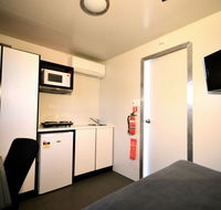 Mycow Accommodation Mackay - Perths Hotel