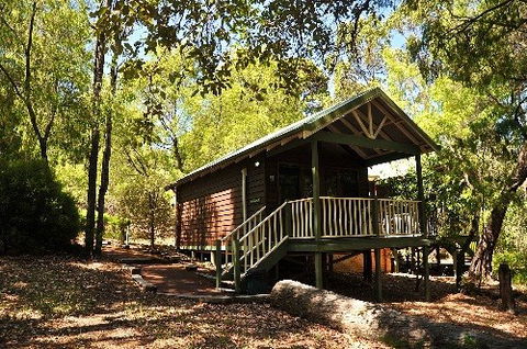 Riverglen Chalets - Perths Hotel 0