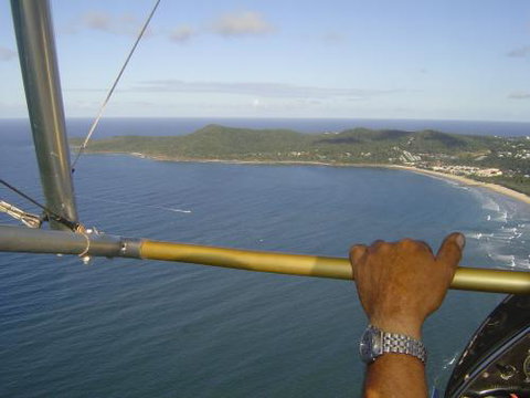 David Cookman–Sunshine Coast Hang Gliding - Perths Hotel 1