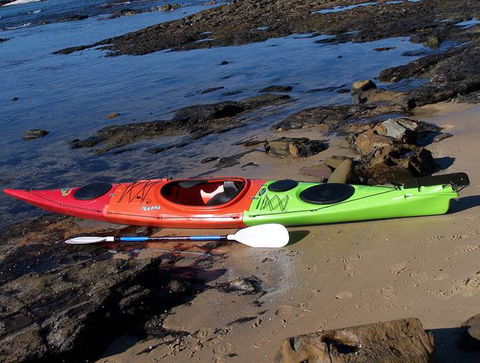Australis Canoes & Kayaks - Perths Hotel 3