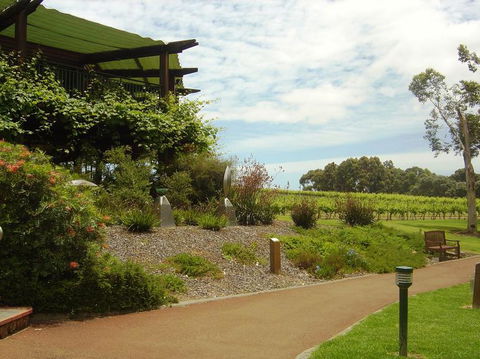 Margaret River, Caves, Wine And Cape Leeuwin Lighthouse Tour From Perth - Perths Hotel 2