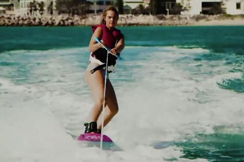 Geraldton Wakeboarding Skiing Skurfing Or Kneeboarding - Perths Hotel 0
