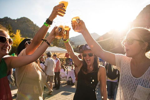 Ale Blazers: Craft Beer Tour Of The Surf Coast - Perths Hotel 0