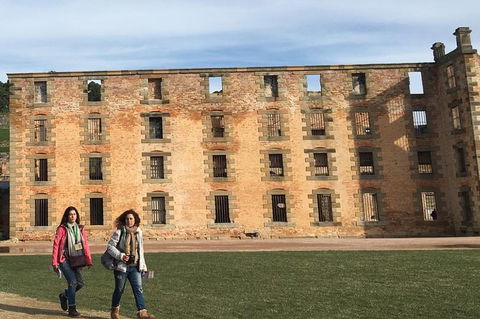 Port Arthur And Tassie Devils Active Day Tour From Hobart - Perths Hotel 1