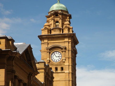 Hobart Hop-on Hop-off Bus Tour - Perths Hotel 2