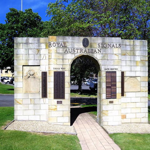 Hobart Half-Day Sightseeing Coach Tram Tour - Perths Hotel 11