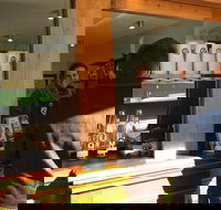 Hobart's Cafe Culture - Perths Hotel