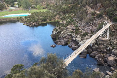 Launceston Cataract Gorge - Twilight, Wildlife, Local History Walking Tour. - Perths Hotel 1