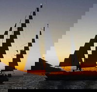 Magnetic Island Sunset Sail - Perths Hotel