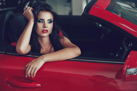Luxury Brisbane Airport Transfers To And From Surfers Paradise For 4 Person - Perths Hotel 0