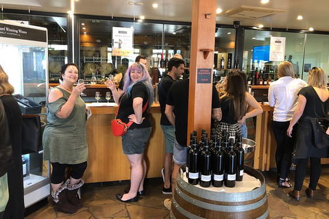 Sirromet Winery All Inclusive Lunch @ Lurleens, Tour, Tastings And Transfers - Perths Hotel 7