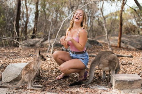 Hunter Valley Wine And Wildlife Reserve Tour From Sydney - Perths Hotel 0