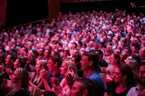 See A Show: Live At The Sydney Opera House - Perths Hotel 1