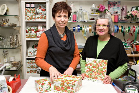 Annie B's Full House - Perths Hotel 0