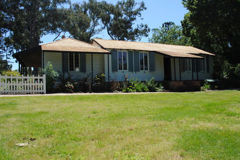 La Trobe's Cottage - Perths Hotel 1