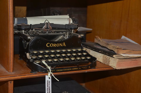 Mid-Richmond Historical Society - Perths Hotel 0