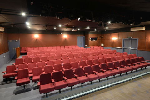 Nowra Players Theatre - Perths Hotel 0