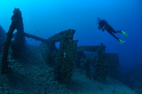 Cementco Dive Site - Perths Hotel 0
