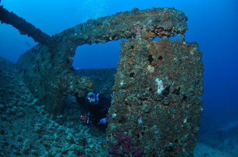 Cementco Dive Site - Perths Hotel 2