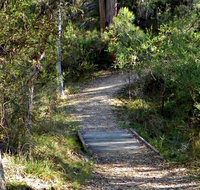 McDirtys Walking Track - Perths Hotel