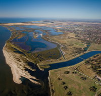 Cheetham Wetlands - Perths Hotel