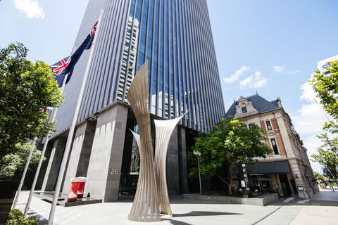 Onward!Onward! - Perths Hotel 0