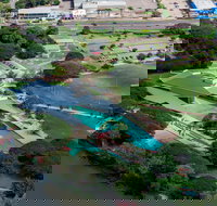 Pinnacles Gallery - Perths Hotel