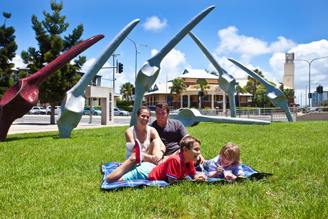 Bluewater Trail - Perths Hotel 1
