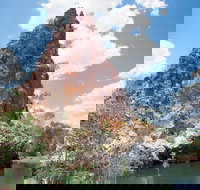 Duncan Road - Perths Hotel