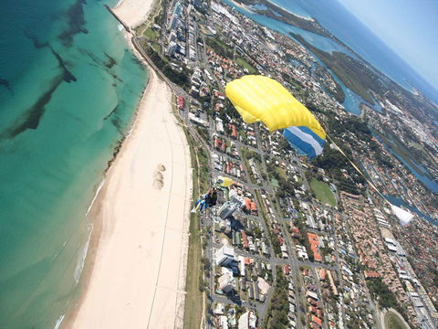 Gold Coast Skydive - Perths Hotel 1