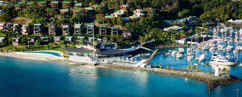 Hamilton Island Yacht Club - Perths Hotel 0
