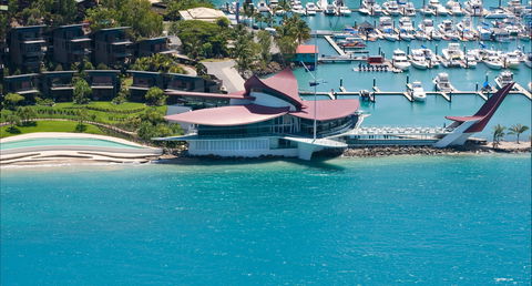 Hamilton Island Yacht Club - Perths Hotel 1