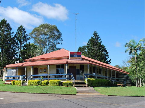 Kandanga - Perths Hotel 0