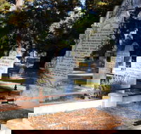 Lucindale Cemetery - Perths Hotel