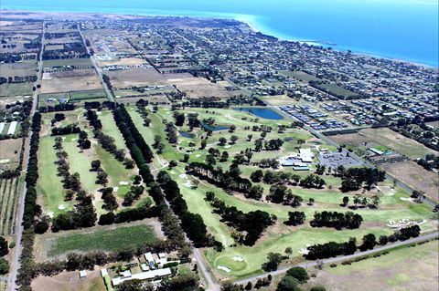 Portarlington Golf Club - Perths Hotel 0