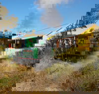 Red Cliffs Historical Steam Railway - Perths Hotel