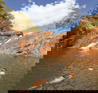 Serpentine - Perths Hotel