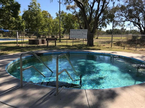 Walgett Artesian Bore Baths - Perths Hotel 2